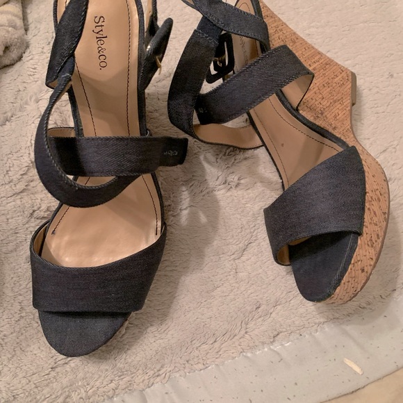 Denim wedges .. size 7 - Picture 1 of 3